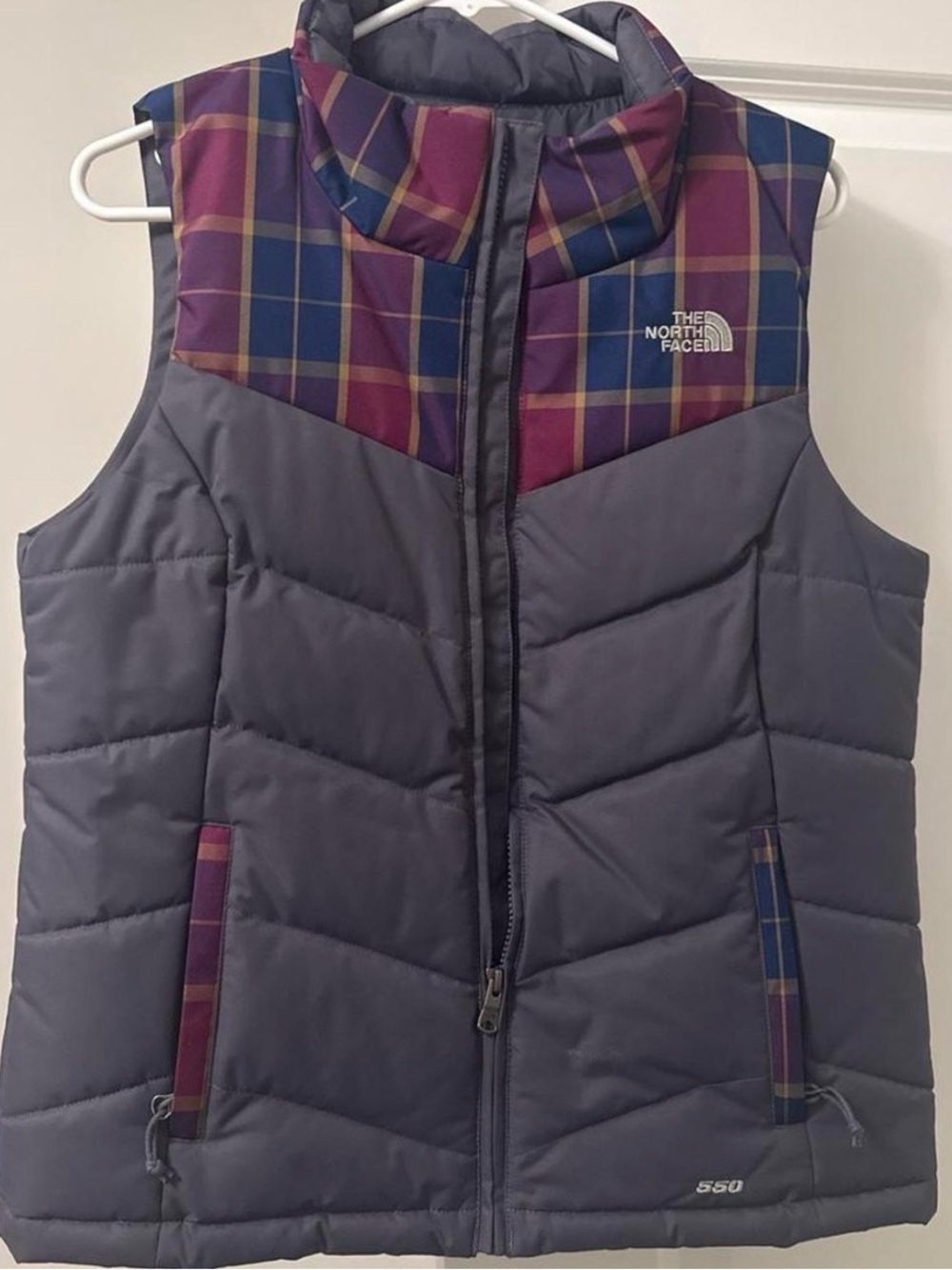 The North Face Sheka 550 Goose Down Puffer Vest Womens Small Purple Navy Plaid
